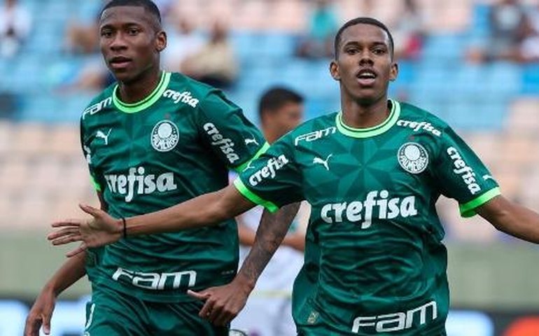 Palmeiras inclui Rômulo e zagueiro Michel na lista de inscritos para a Liberadores