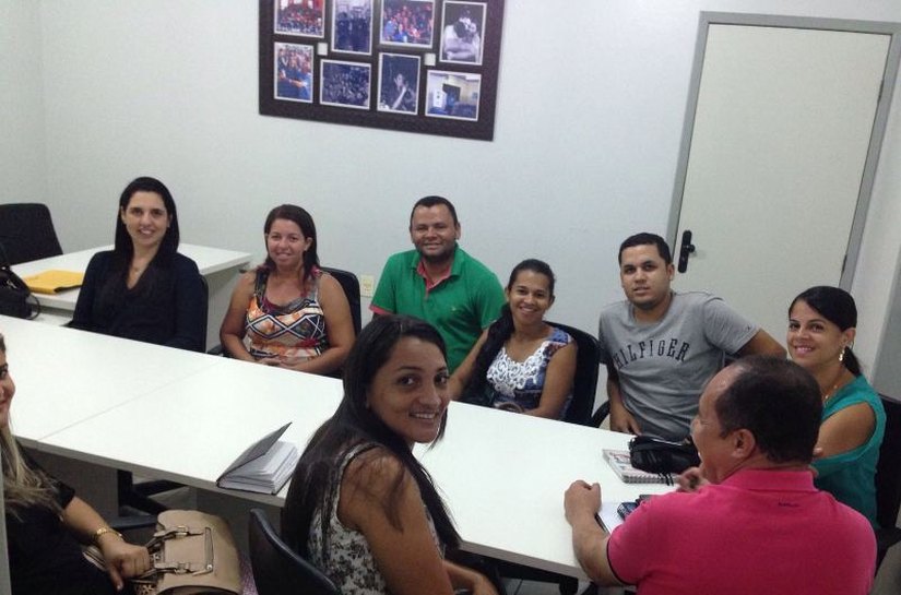 Campo Alegre: prefeita se reúne com conselheiros tutelares