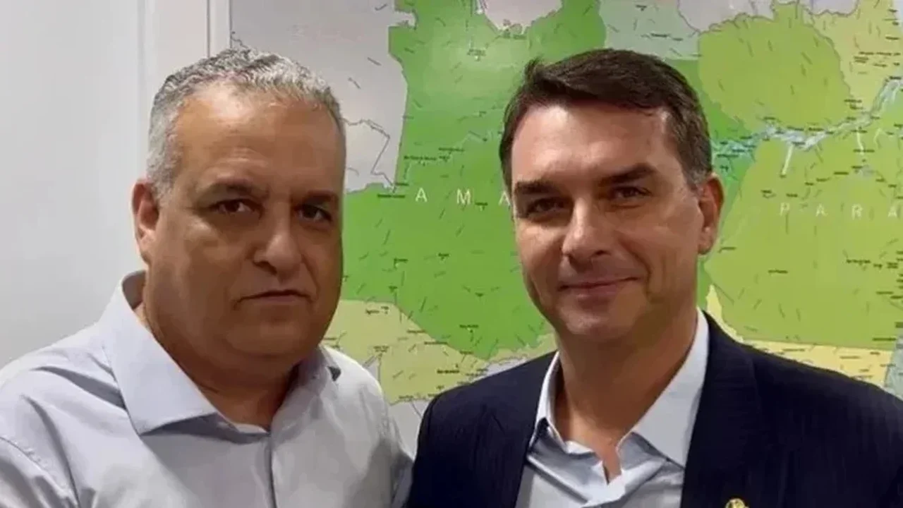 Flávio Bolsonaro cumpre agenda de campanha em Alagoas nesta semana