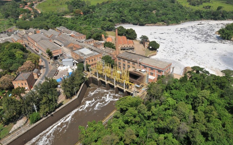 Emae esclarece: OPA proposta pela Sabesp será unificada, mas terá duas etapas e valores diferentes