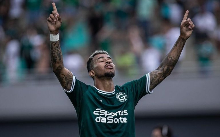 Ponte Preta se aproxima de acerto com atacante Philippe Costa, ex-Goiás