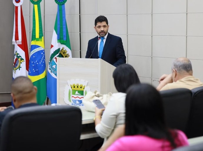 MPAL propõe grupo de trabalho para discutir soluções aos casos de crianças e adolescentes em situação de mendicância durante audiência na Câmara de Vereadores