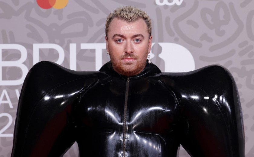 Sam Smith grava segunda temporada de &#8216;And Just Like That&#8217;