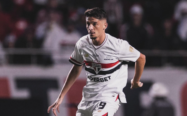 São Paulo anuncia a renovação de contrato com o volante Pablo Maia até o fim de 2029