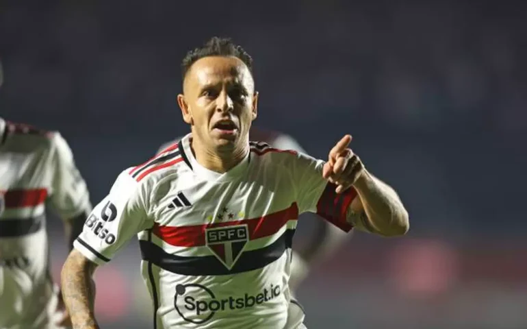 São Paulo confirma lesões de Rafinha, Lucas Moura e Wellington Rato