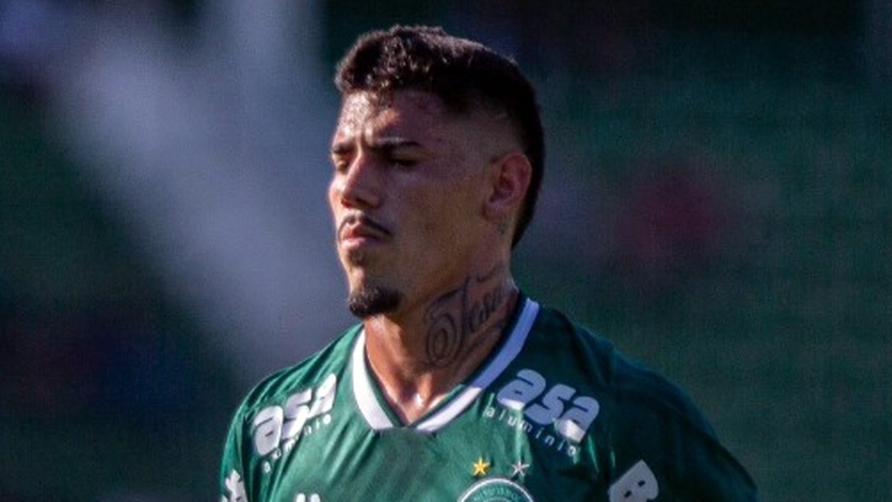 Guarani prorroga contrato com lateral Mayk até o fim de 2024