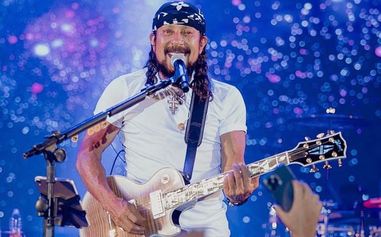 Bell Marques fará show gratuito na orla de Maceió no dia 1º de janeiro