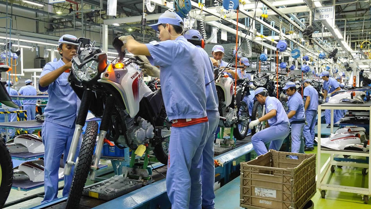 Vendas de motos sobem 8,28% em junho ante igual mês de 2022, revela Fenabrave