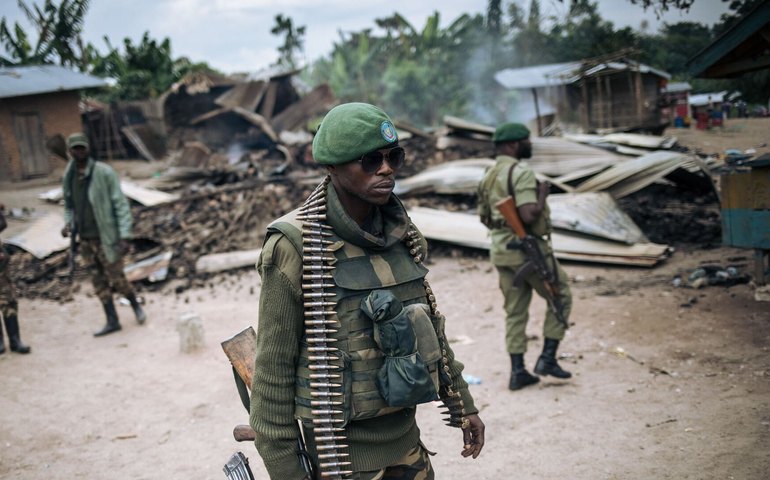 País africano acusa Apple de extrair ilegalmente minerais em região devastada pela guerra