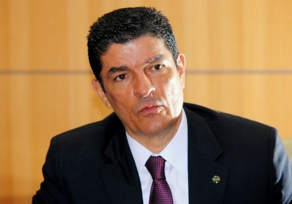 Ministro confirma como prioridade duplicação da AL 101 Norte