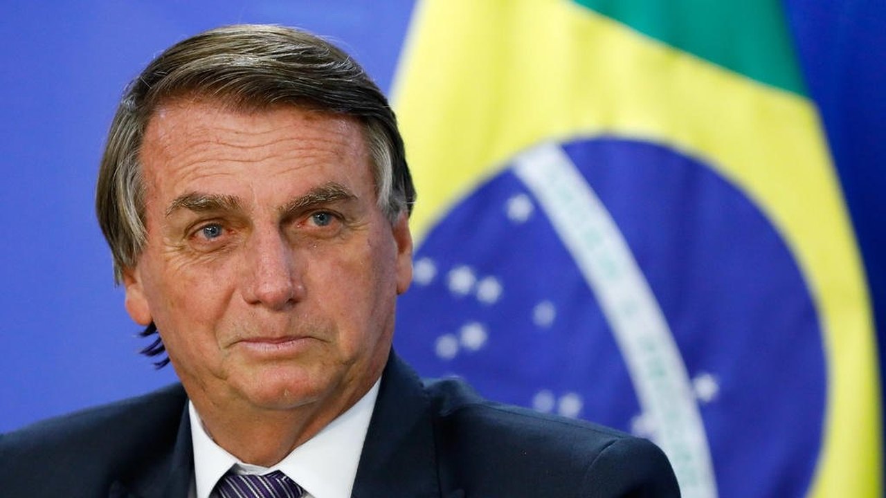 Sem provas, PL diz que Bolsonaro venceu e pede anulação de votos de urnas