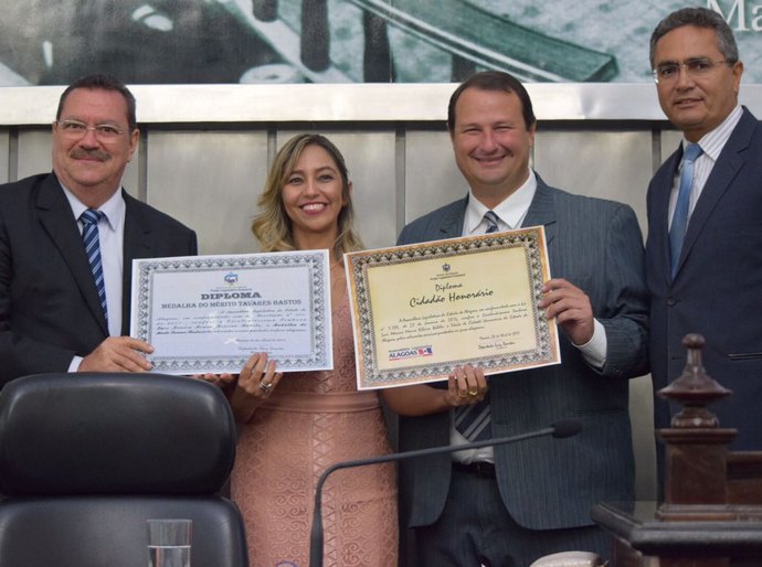 Assembleia Legislativa concede maior honraria à delegada Luci Mônica