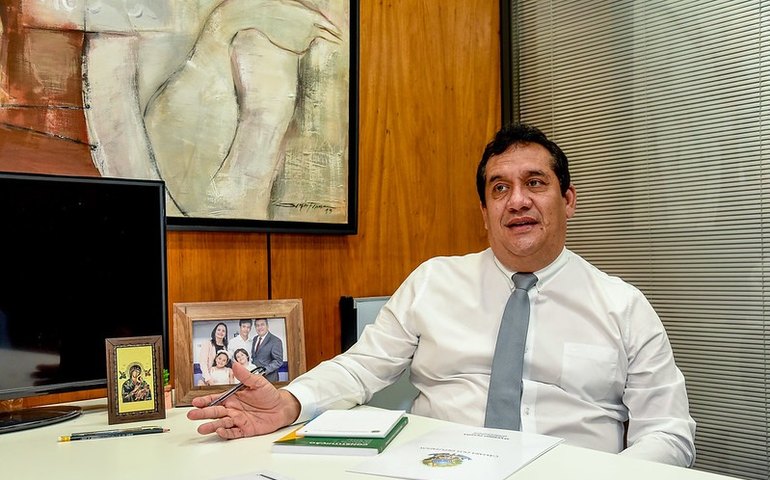 Severino Pessoa defende MP que simplifica abertura e funcionamento de empresas