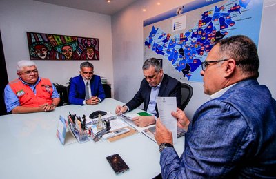 Prefeitura apresenta Plano de Contingência ao MP para a região do Pinheiro, Mutange e Bebedouro