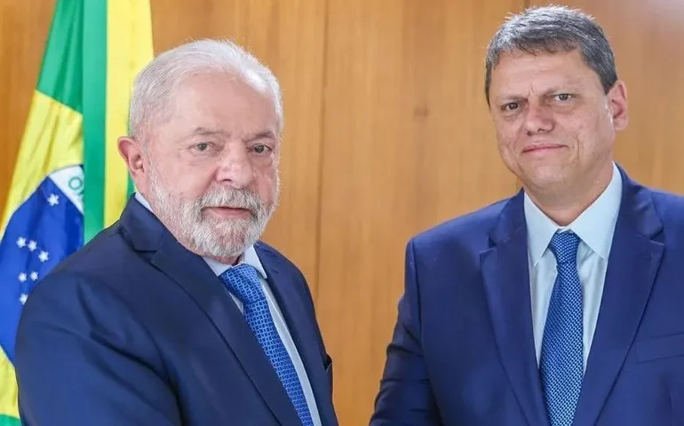 Lula tem 35,8% e Tarcísio, 17,1%, no 1º turno de 2026, diz pesquisa CNT/MDA