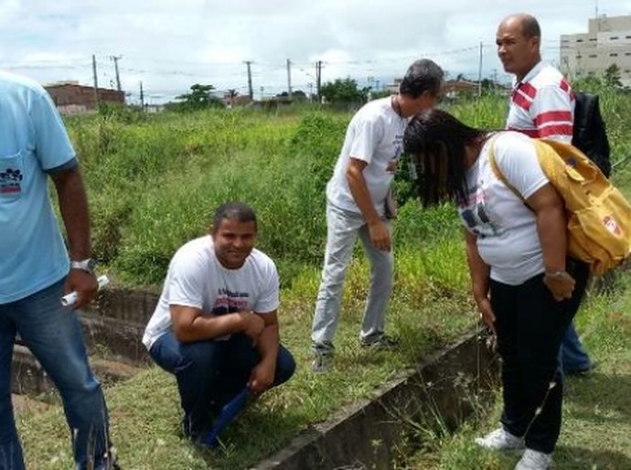 Casal mobiliza funcionários para o combate ao Aedes aegypti