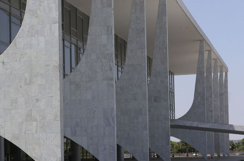 Governo deve anunciar pacote de proteção ao tarifaço nesta semana; veja as medidas em discussão