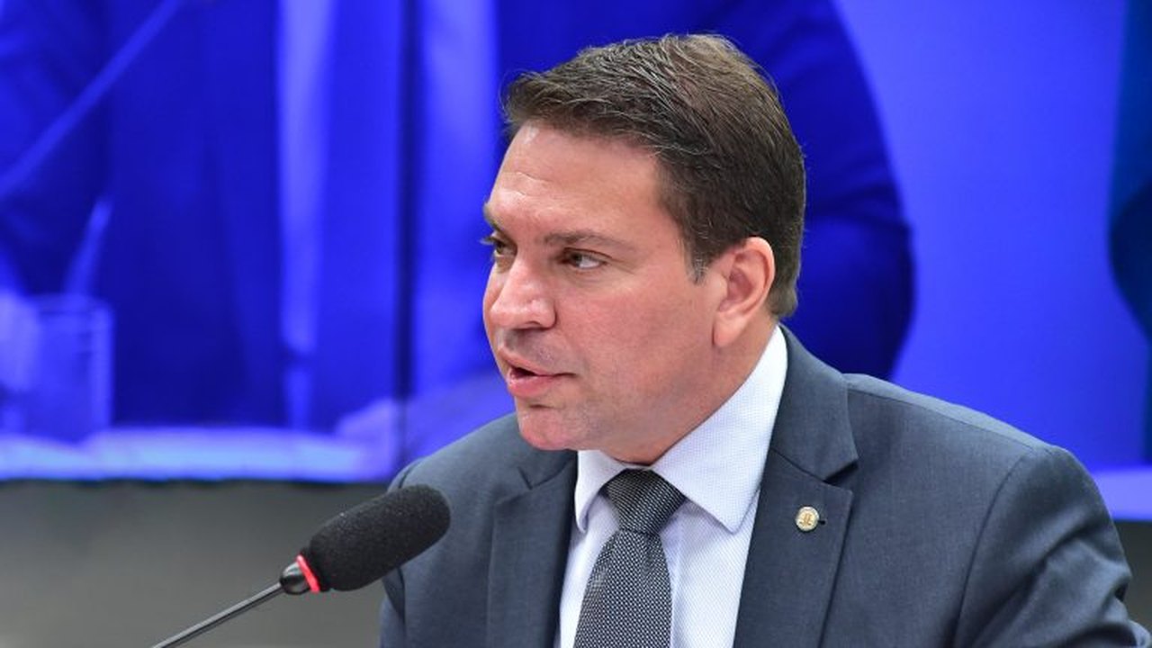 CSP pode ouvir diretor da PF e delegado envolvidos na prisão de Ramagem nos EUA