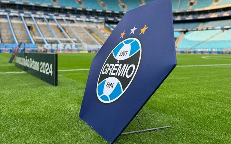 Grêmio rescinde contrato com Tiago Volpi, Jemerson e Felipe Carballo