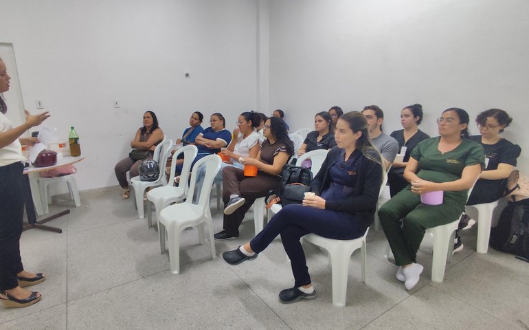 Hospital de Emergência do Agreste promove Cine Lilás e estimula reflexões sobre situações de violência