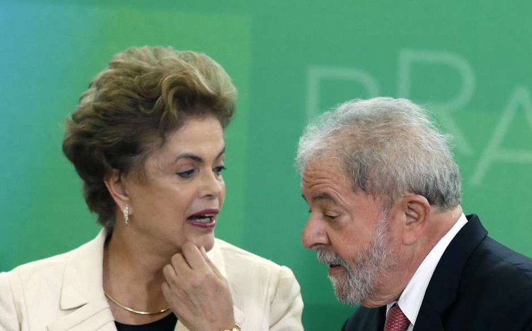 Lula e Dilma pedem a libertação de Assange em carta de líderes da esquerda
