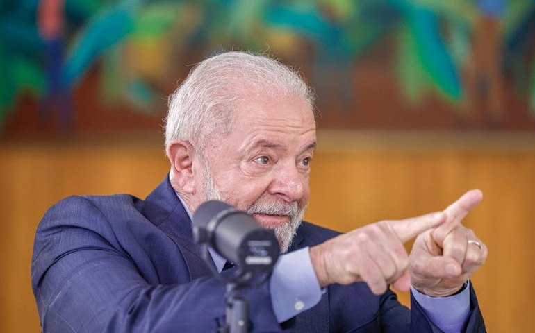 Lula pede para que briga entre Lira e Renan não afete a reforma tributária