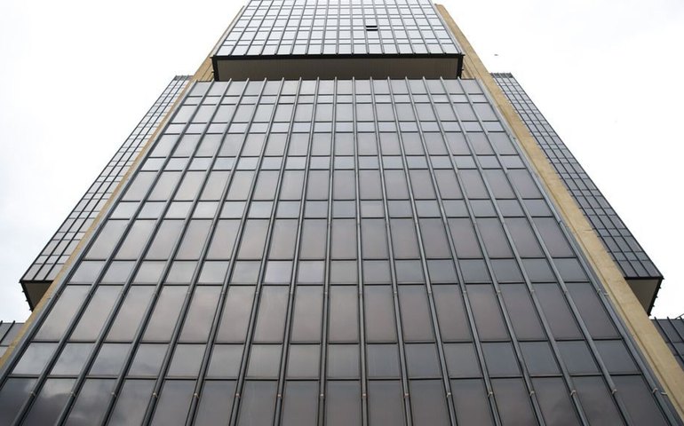 Sem indicações dos próximos passos, BC do Brasil diz que guerra exige 'política de juros restritiva'