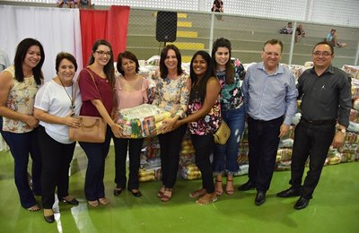 Prefeitura de Santana do Ipanema entrega 577 cestas nutricionais nesta terça-feira (9)