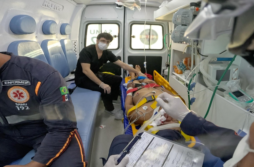 Samu salva trabalhador que despencou de altura de 10 metros em Rio Largo