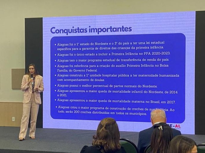 Renata Calheiros apresenta boas práticas do TCE durante o Comitê da Primeira Infância do IRB