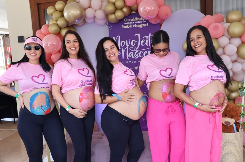Encontro para gestantes marca mês das mães com debates sobre parto adequado