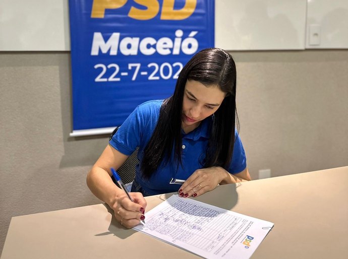 Convenção do PSD: Janis Joplin anuncia candidatura a vereadora em Maceió