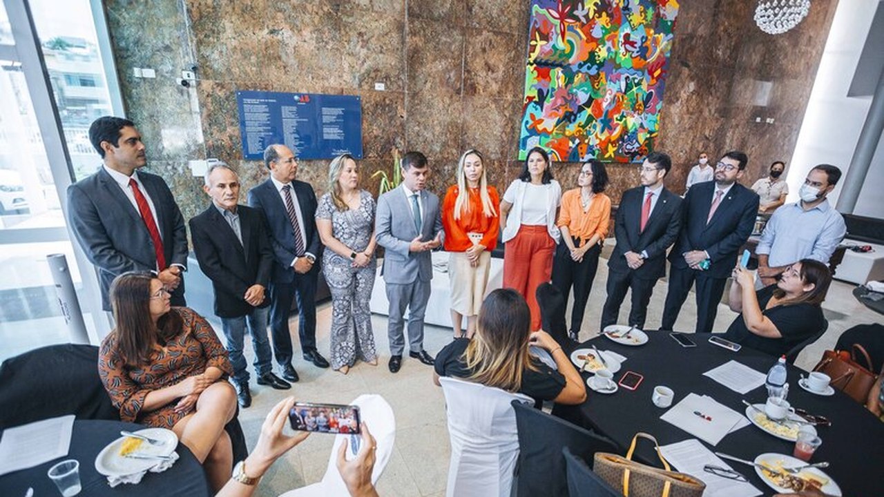 No Dia do Jornalista, OAB promove ato em defesa da liberdade de expressão