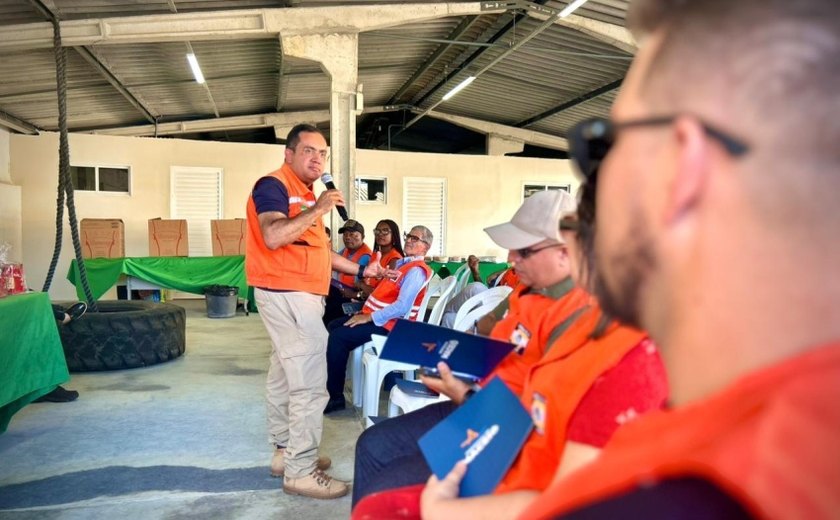 Defesa Civil de Maceió reúne núcleos comunitários para fechamento do ano e confraternização