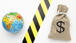economia-global-e-conceito-de-mercado-financeiro / Foto: Imagem de <a href="https://br.freepik.com/fotos-gratis/economia-global-e-conceito-de-mercado-financeiro_7870565.htm#query=globaliza%C3%A7%C3%A3o%20restri%C3%A7%C3%A3o%20comercial&position=6&from_view=search&track=robertav1_2_sidr">Freepik</a>