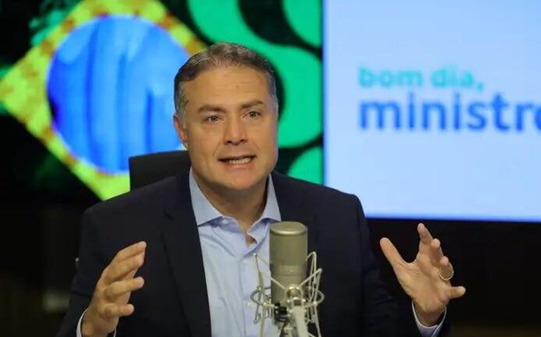 Governo estuda fim da obrigatoriedade de autoescola para tirar CNH