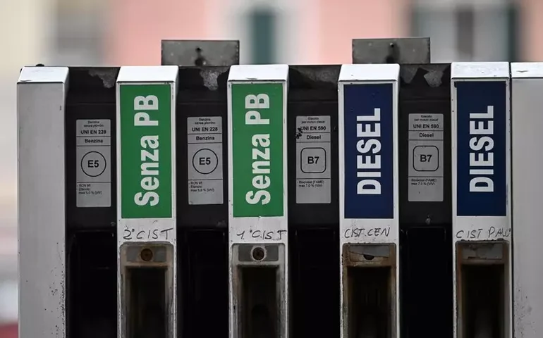 Itália anuncia medidas para conter alta dos combustíveis por guerra no Irã
