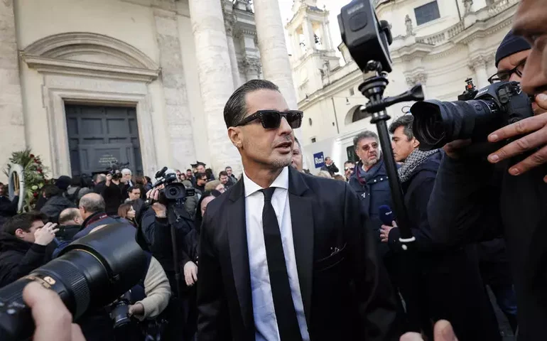 Maior paparazzo da Itália será tema de documentário na Netflix