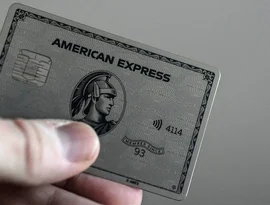 Lucro da American Express dispara à medida que os clientes permanecem fiéis ao cartão Platinum de US$ 895.