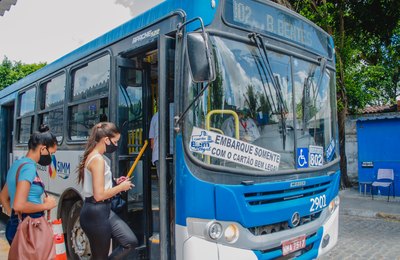 Enem: linhas de ônibus serão reforçadas no segundo dia de provas