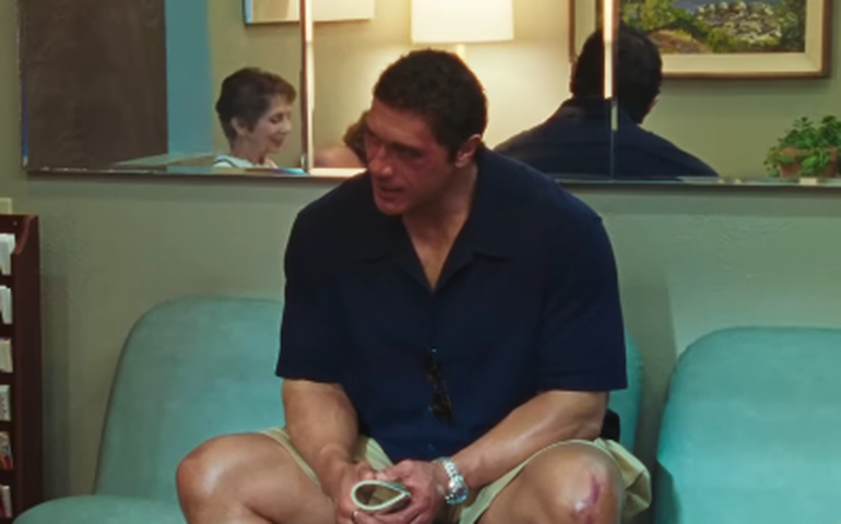O que The Rock fez para ficar irreconhecível em filme? Profissionais explicam 'truques'