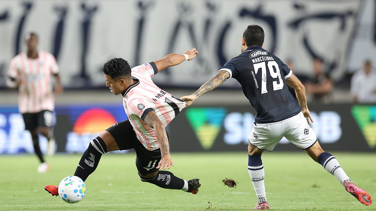 Remo conquista vitória após 12 jogos e complica Botafogo no Brasileirão