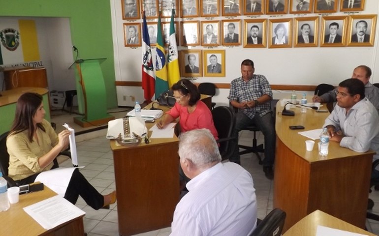 Prefeitura e Câmara debatem situação do Residencial Arapiraca