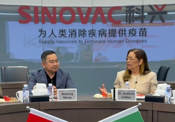 Senadora Dra. Eudócia conhece na China hospital que usa inteligência artificial, robótica e big data