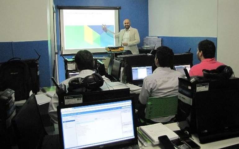Itec oferece palestra sobre educação financeira