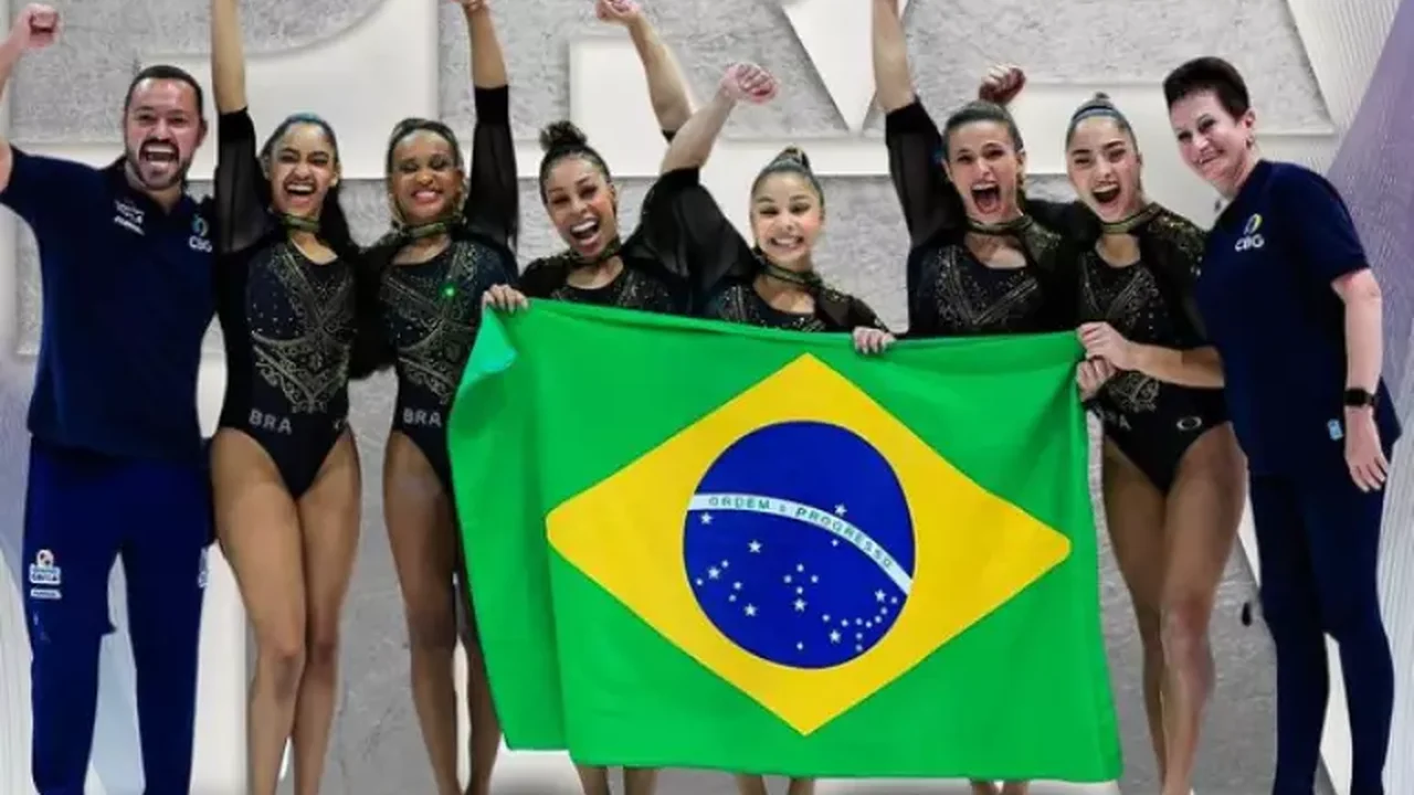 Barras assimétricas complicam seleção feminina que fica com a prata na ginástica artística por equipes