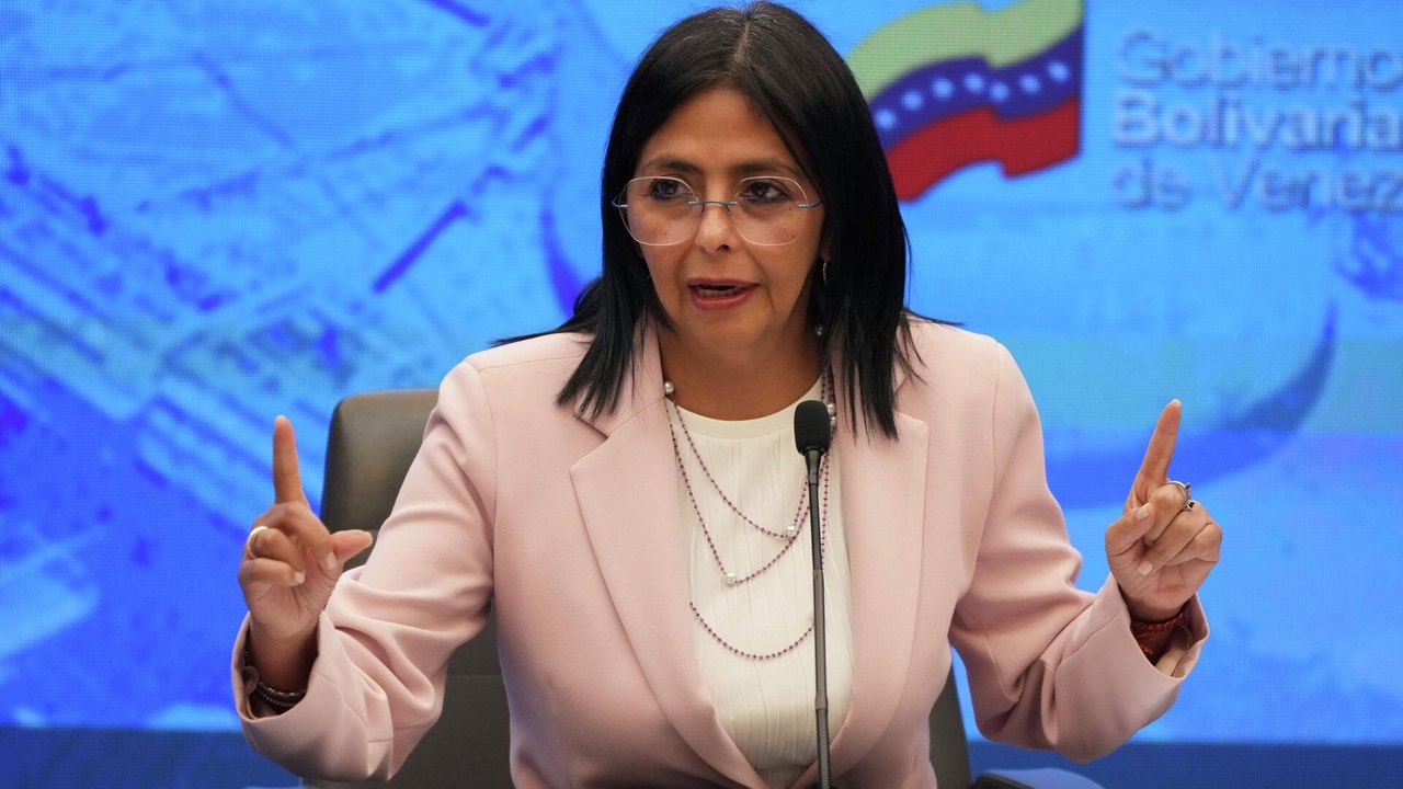 Venezuela acusa “agressão internacional”, mas anuncia reaproximação diplomática com os Estados Unidos