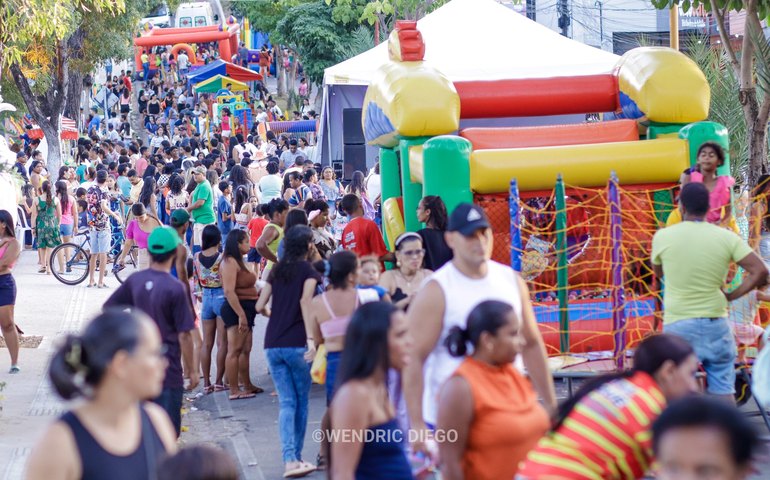 9ª Páscoa das Crianças reúne famílias e celebra a magia da data no Largo Sebastião Ramos