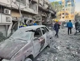 Imagens capturam as consequências dos ataques israelenses em rua residencial de Teerã