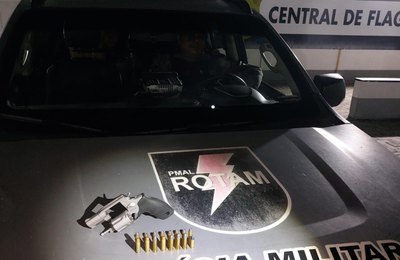 Ações da Rotam apreendem arma de fogo e 6,6Kg de cocaína na madrugada deste domingo (26), em Maceió